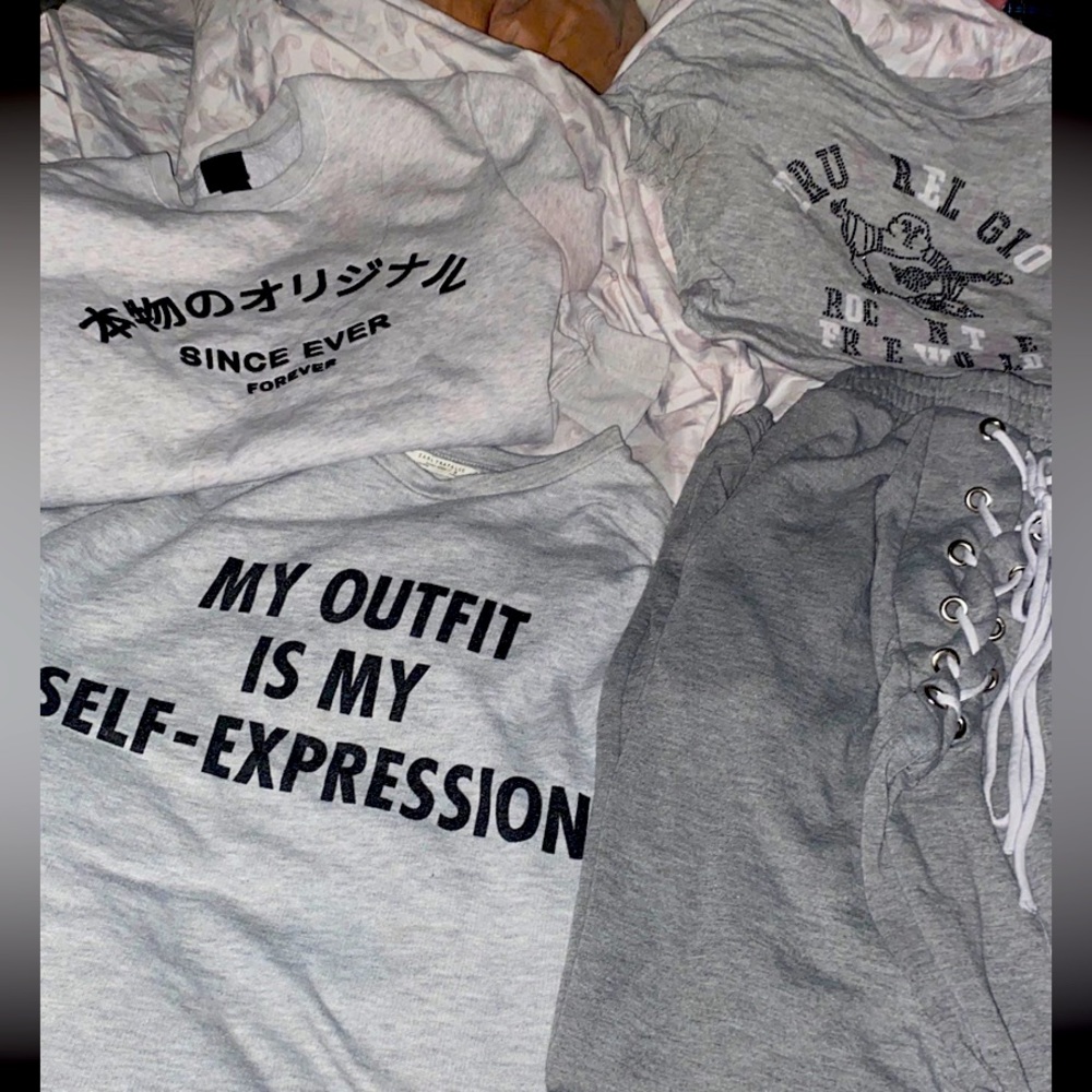 4 items Women bundle